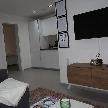 Jam Apartment *